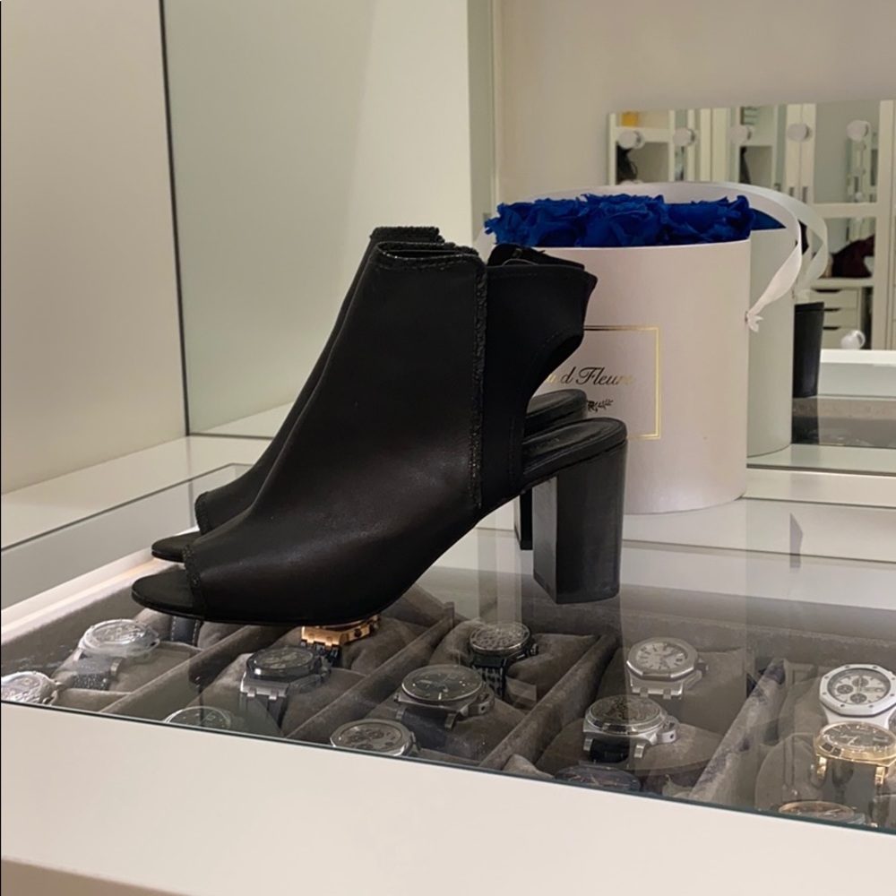 Leather Donald Pliner Booties